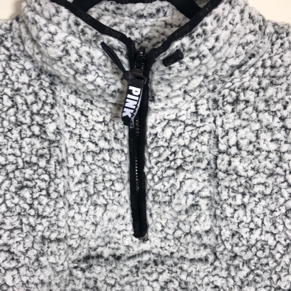 VS PINK Sherpa Half Zip Gray Size Medium - Picture 5 of 7